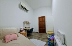 Jalan Pari Burong (D16),  #524526381